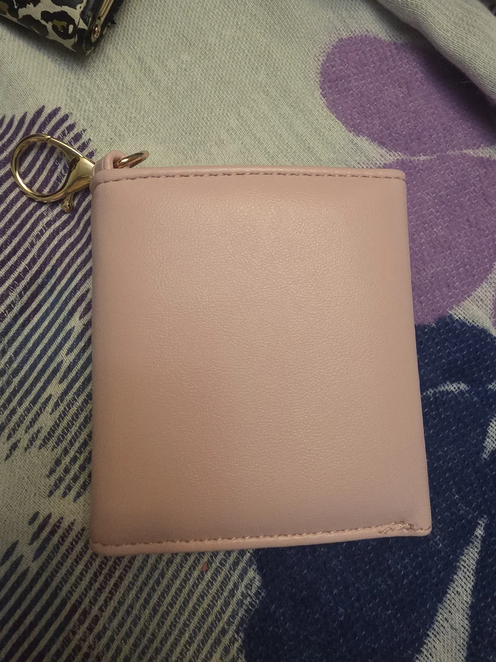 Claires compact light